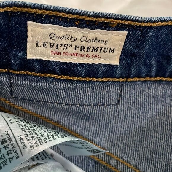 Levi's 501 Denim Cut-Off Blue Jean Shorts Womens Size 25 Button Fly - Picture 11 of 12